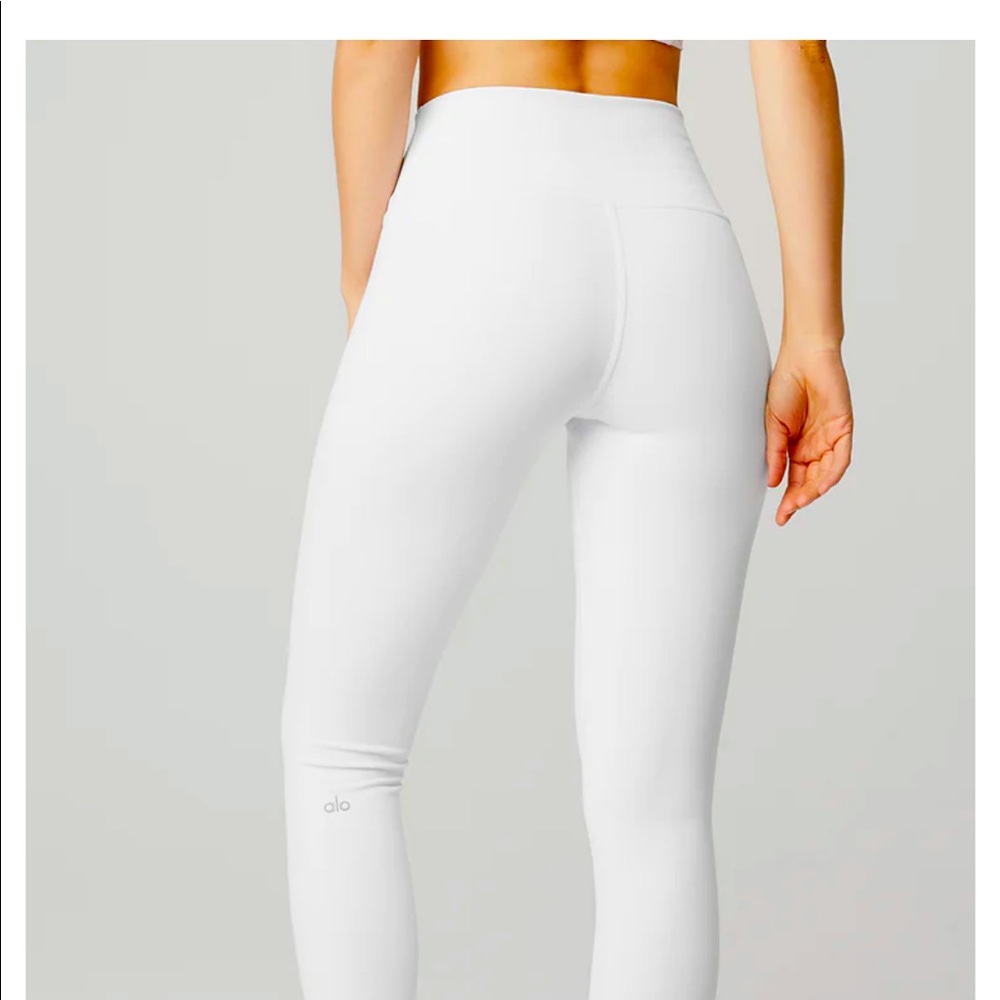 Alo white air brush leggings